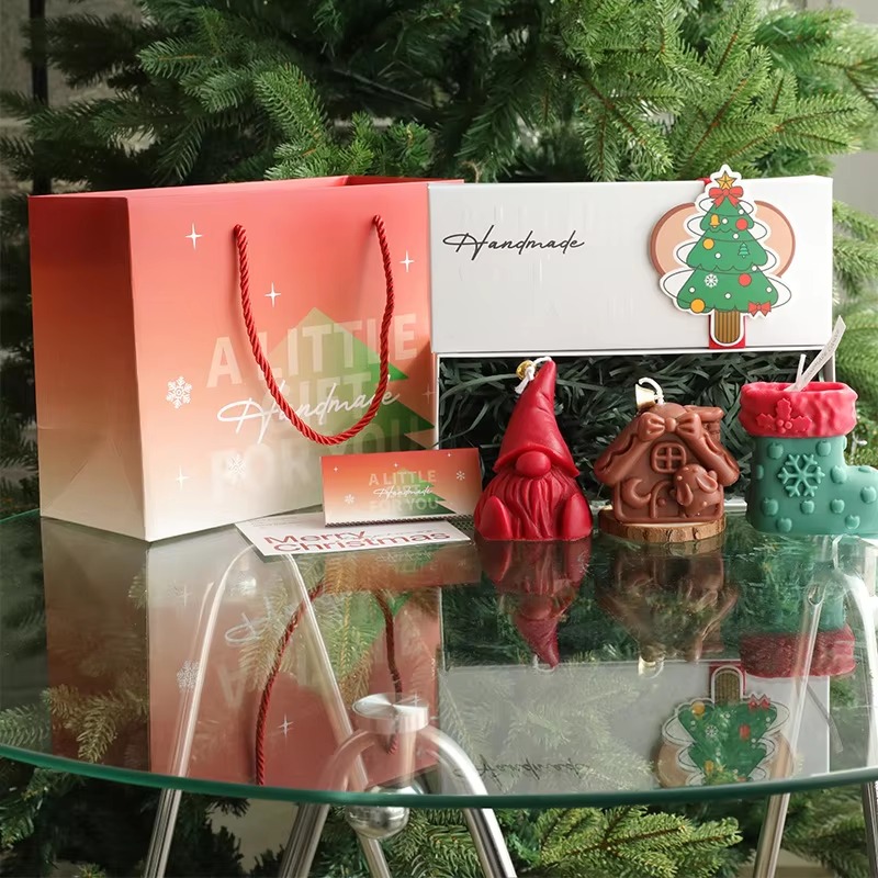 3 Adet El Yapımı Noel Kokulu M - Holiday Candle Set incelemesi ve fiyatı